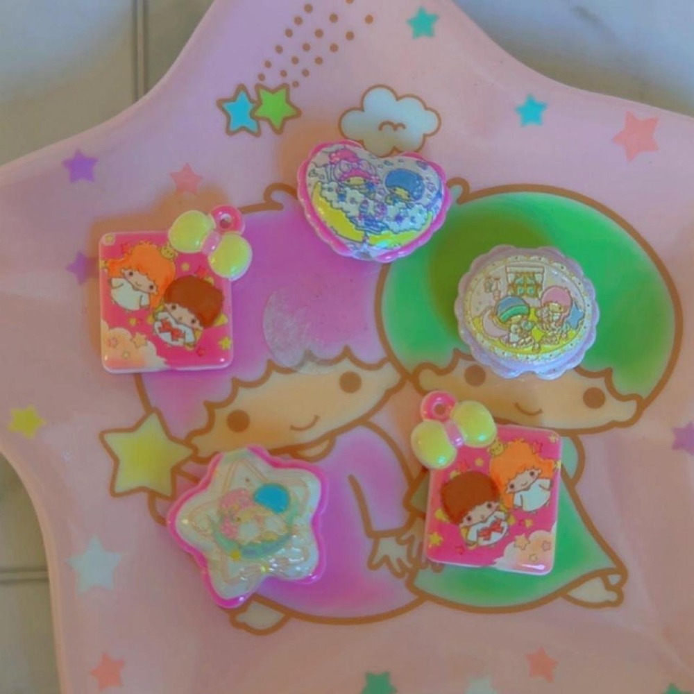 Sanrio Little Twin Stars 5-Piece Coordinated Focal Bead Set new - Picture 8 of 8
